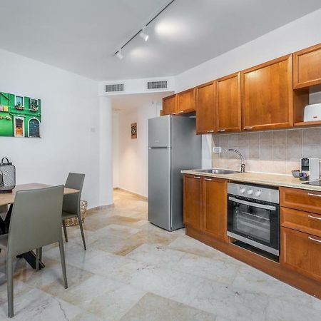 Dizengoff Square Superb 1 Bedroom With Balcony Tel Aviv Ngoại thất bức ảnh